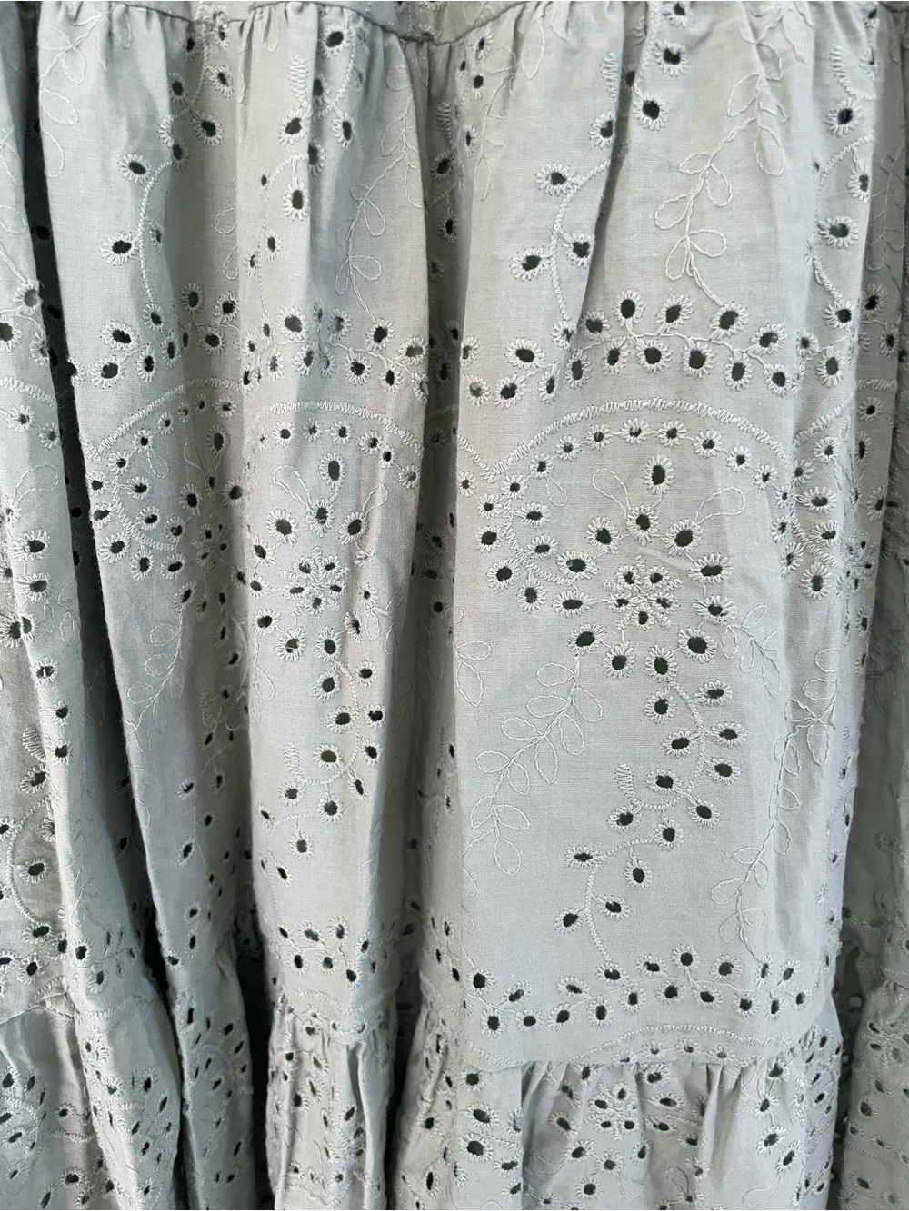 NWT Francesca's Stunning Sage Green Floral Eyelet Tiered Maxi Skirt XS - Picture 5 of 6